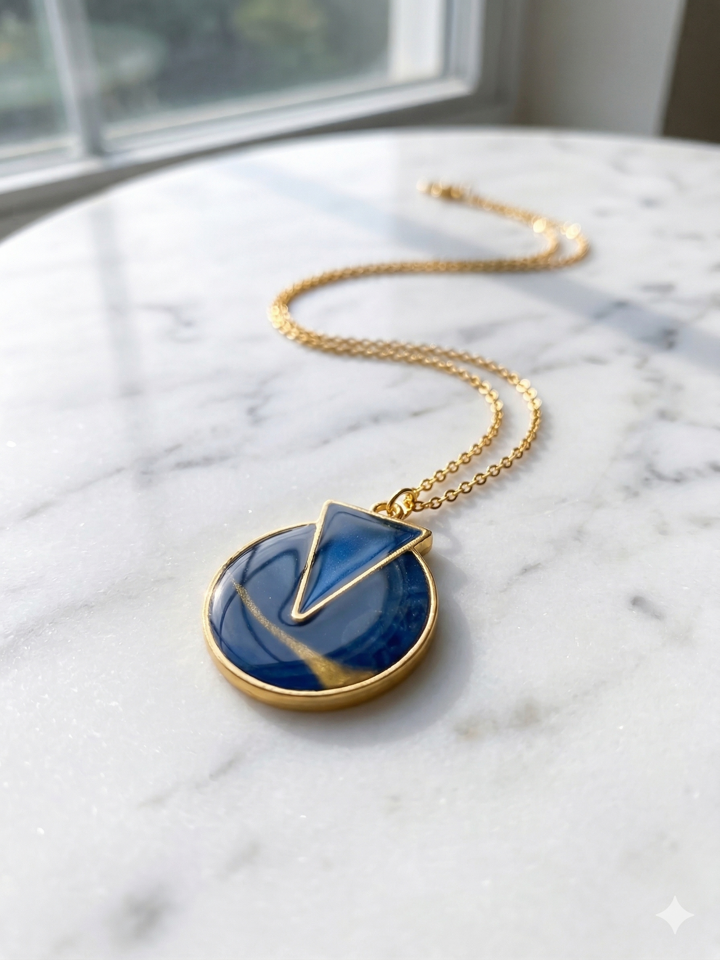 Segno Notte Necklace