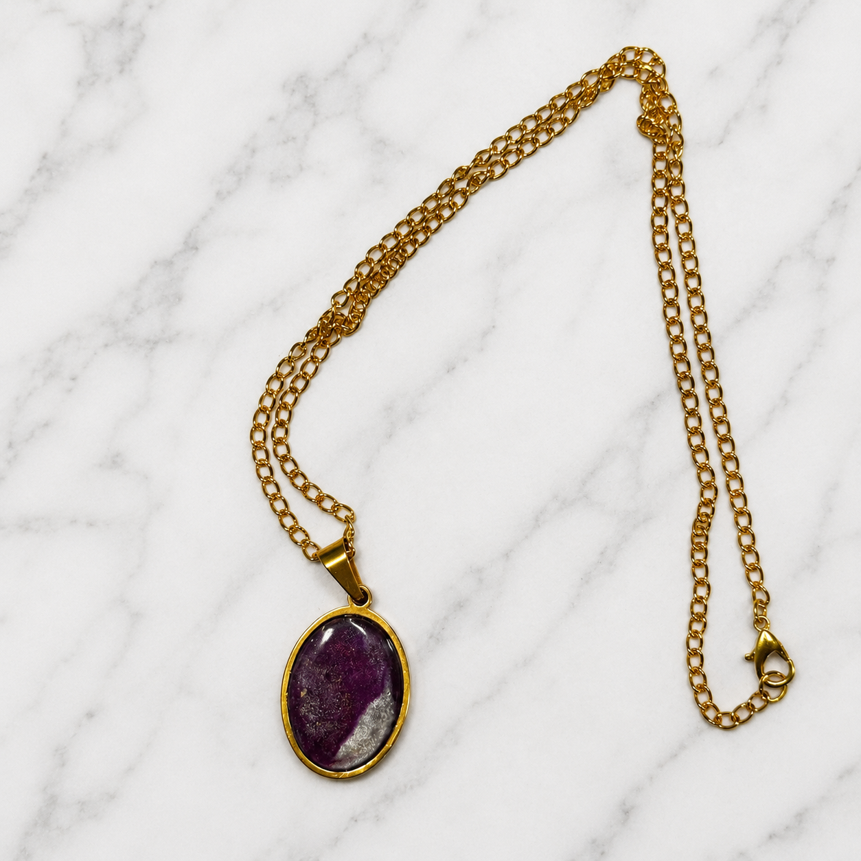 Purple and Pearl White Gold Necklace